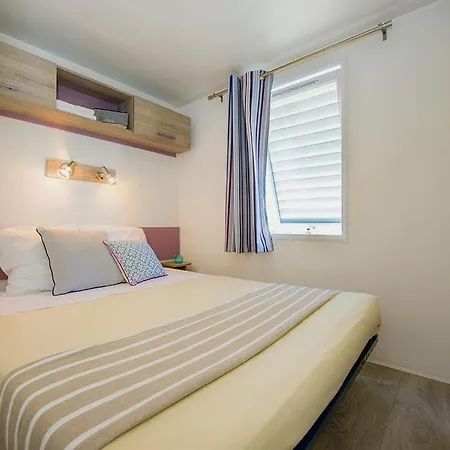 Vacanceselect Mobil Homes - Camping Laguna Village Kamp alanı