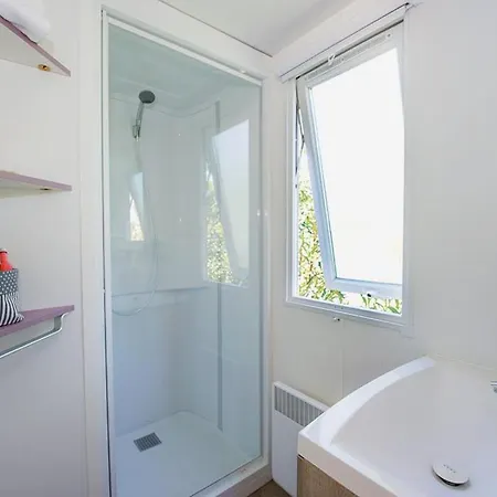 Vacanceselect Mobil Homes - Camping Laguna Village